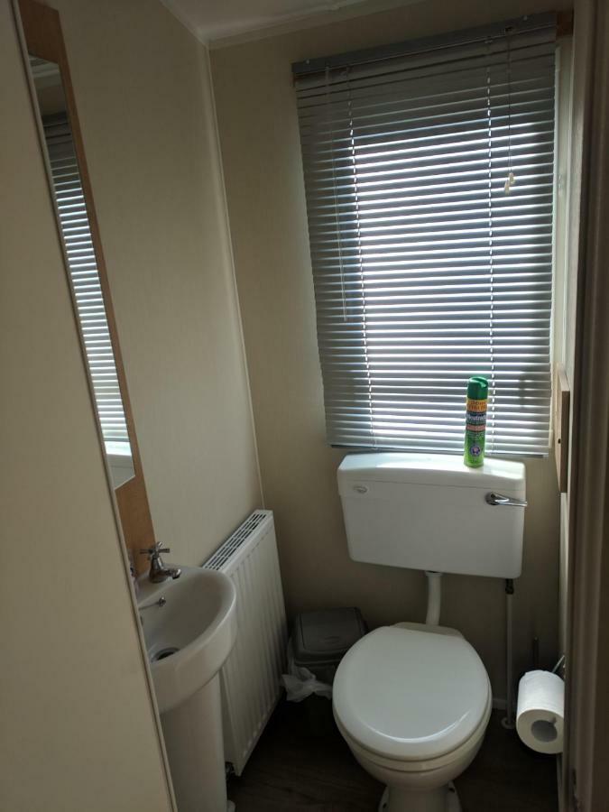 P&D'S Pearl Caravan At Tattershall Lakes Country Park Hotel Bagian luar foto